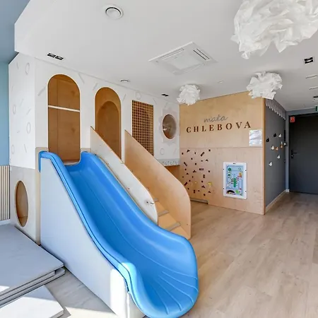 Apartament Chlebova - Riverside View Terrace, Free Parking, Gym & Kidsplay By Downtown