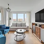Chlebova - Riverside View Terrace, Free Parking, Gym & Kidsplay By Downtown 4*