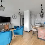 Chlebova - Riverside View Terrace, Free Parking, Gym & Kidsplay By Downtown