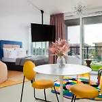 Lägenhetshotell Chlebova - Riverside View Terrace, Free Parking, Gym & Kidsplay By Downtown Gdańsk