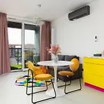 Chlebova - Riverside View Terrace, Free Parking, Gym & Kidsplay By Downtown 4* Gdańsk