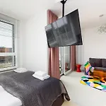 Chlebova - Riverside View Terrace, Free Parking, Gym & Kidsplay By Downtown 4* Gdańsk