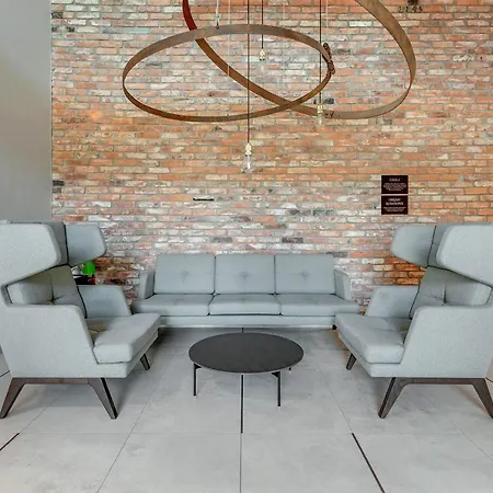 公寓 Chlebova - Riverside View Terrace, Free Parking, Gym & Kidsplay By Downtown