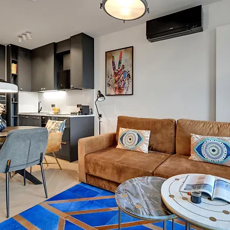 Chlebova - Riverside View Terrace, Free Parking, Gym & Kidsplay By Downtown