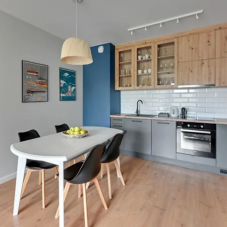 Chlebova - Riverside View Terrace, Free Parking, Gym & Kidsplay By Downtown