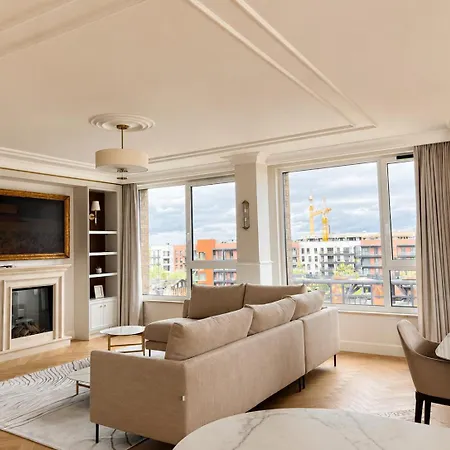 Chlebova - Riverside View Terrace, Free Parking, Gym & Kidsplay By Downtown 公寓式酒店 格但斯克