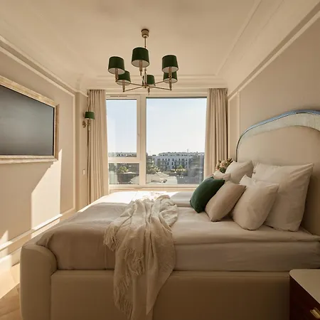 Chlebova - Riverside View Terrace, Free Parking, Gym & Kidsplay By Downtown מלון דירות 4*