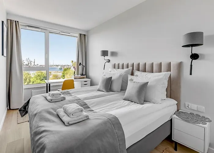 Aparthotel Chlebova - Riverside View Terrace, Free Parking, Gym & Kidsplay By Downtown Danzig