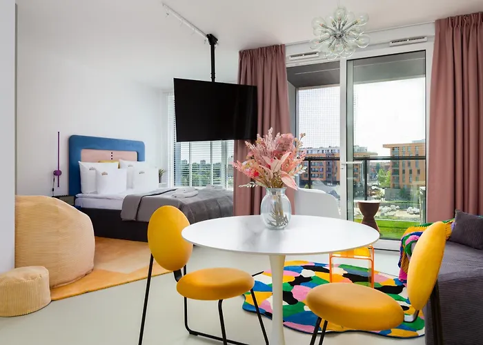 Aparthotel Chlebova - Riverside View Terrace, Free Parking, Gym & Kidsplay By Downtown Danzig